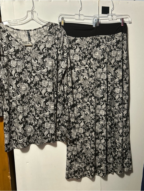 Ashley Blue Pants - Ashley Blue Black and White Floral Paisley Maxi Pantsuit